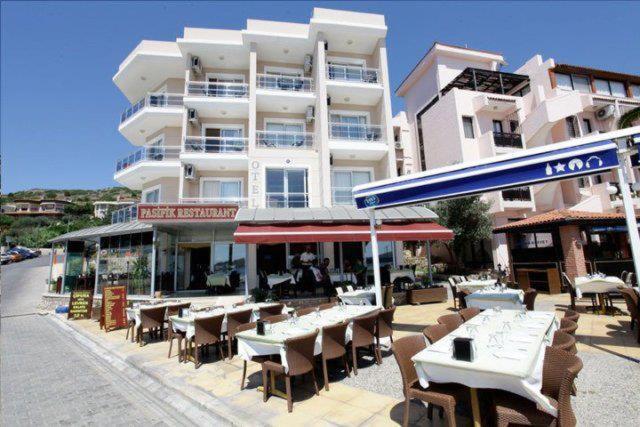 Pasifik Hotel Çeşme エクステリア 写真