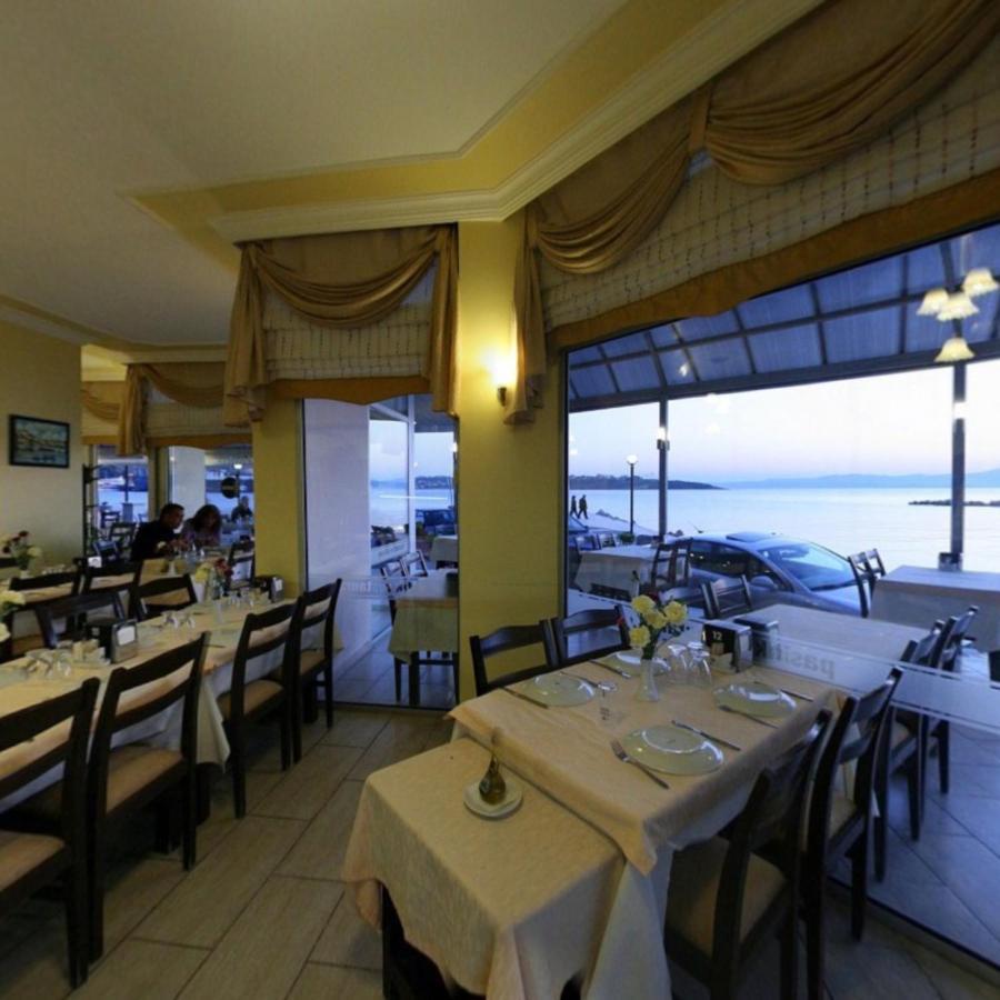 Pasifik Hotel Çeşme エクステリア 写真