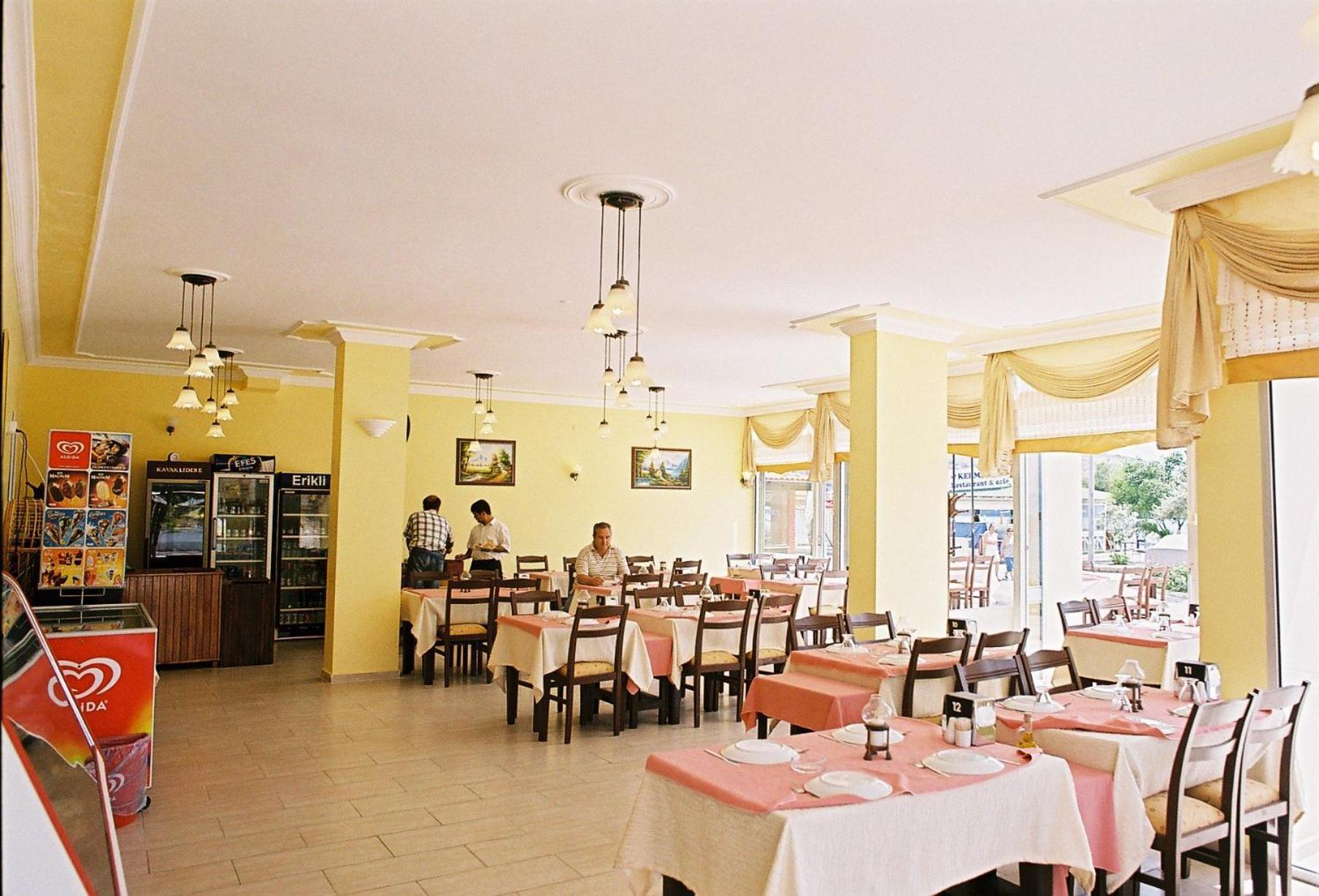 Pasifik Hotel Çeşme エクステリア 写真