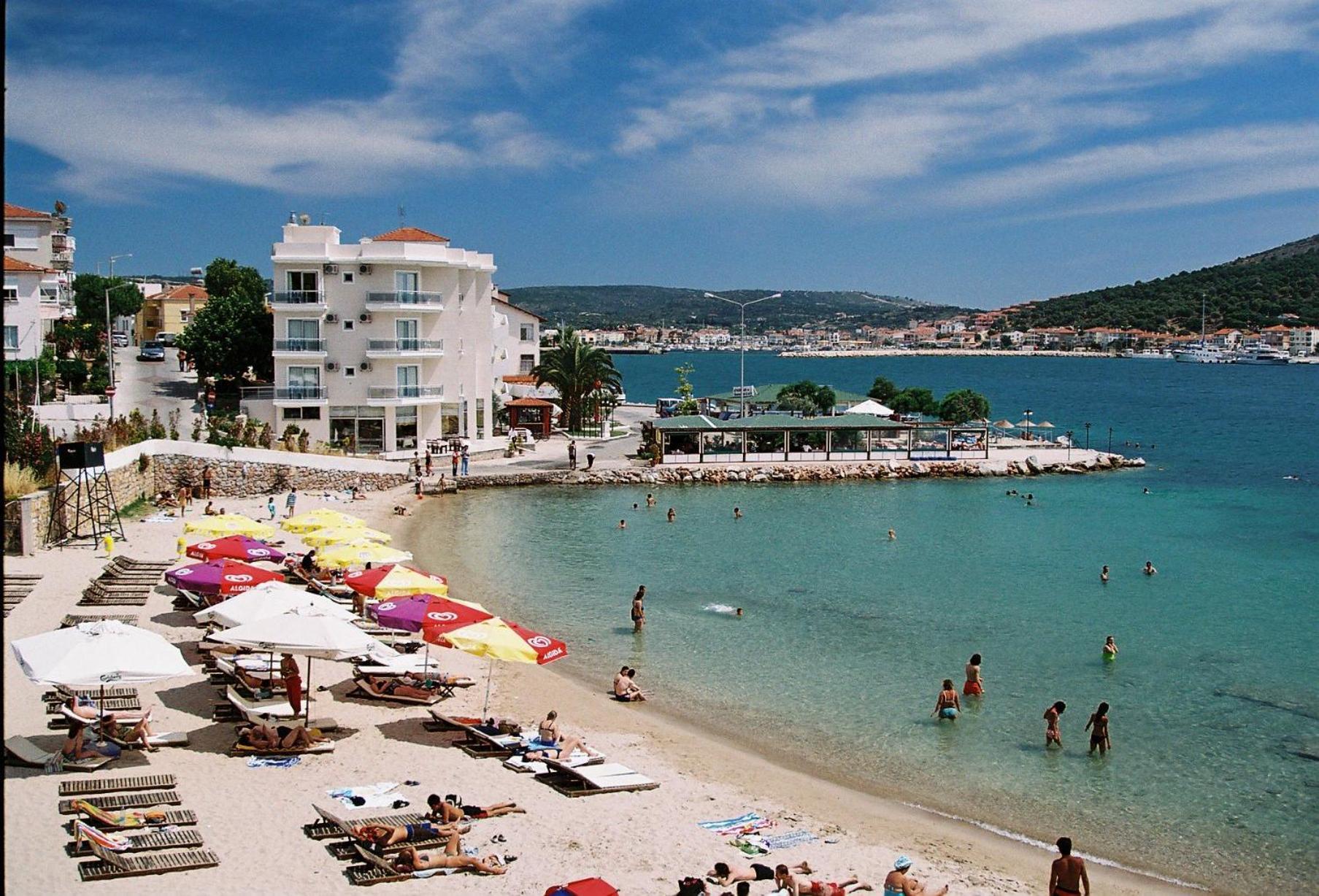 Pasifik Hotel Çeşme エクステリア 写真