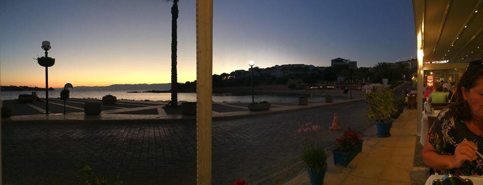 Pasifik Hotel Çeşme エクステリア 写真