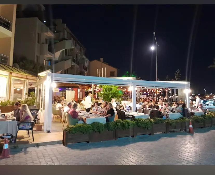 Pasifik Hotel Çeşme エクステリア 写真